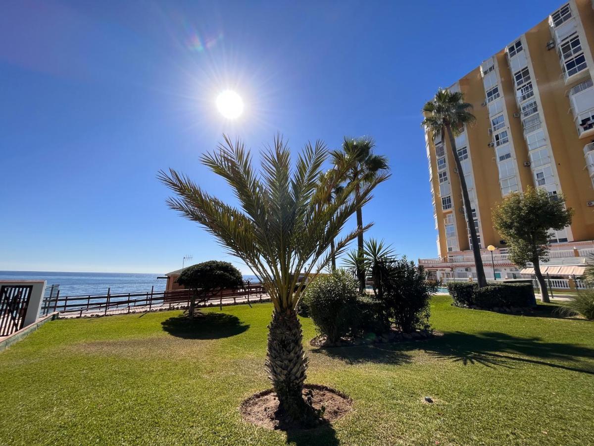 Studio On The Beach Front Málaga Kültér fotó